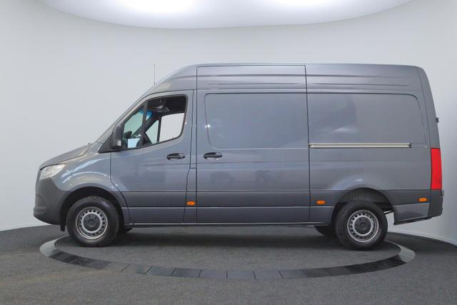 Mercedes-Benz 317 CDI Sprinter Standard HA 9G-TRONIC PRO L2H2 