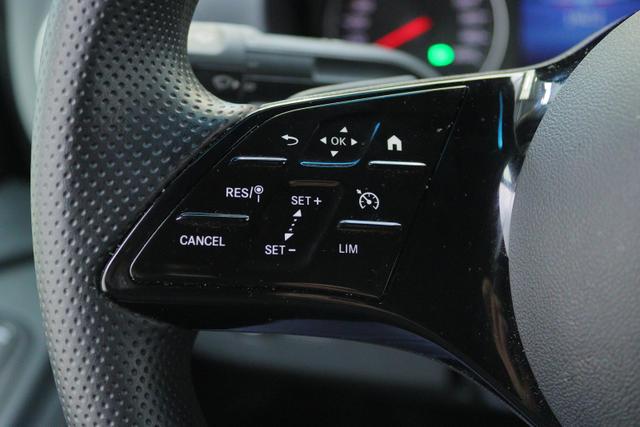 Mercedes-Benz 317 CDI Sprinter Standard HA 9G-TRONIC PRO L2H2 