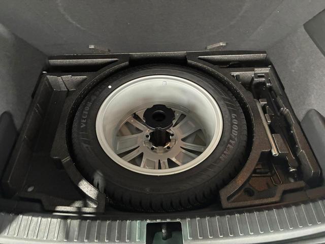 Skoda Karoq 1.0 TSI EXECUTIVE Navi & Carplay | ACC Klimaautomatik Voll-LED Rückfahrkamera 