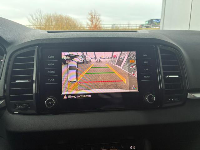 Skoda Karoq 1.0 TSI EXECUTIVE Navi & Carplay | ACC Klimaautomatik Voll-LED Rückfahrkamera 
