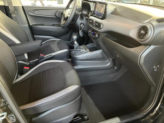 Hyundai i10 Premium 1.2 GDI / Sitz + Lenkradheizung Navi Klimaautomatik Alu 15'' 