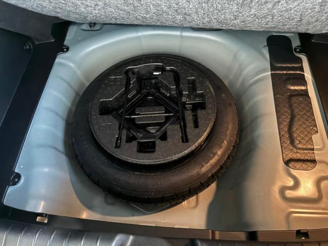 Hyundai BAYON 1.0 T-GDI DCT / Navi R&uuml;ckfahrkamera Tempomat Alu 16" 