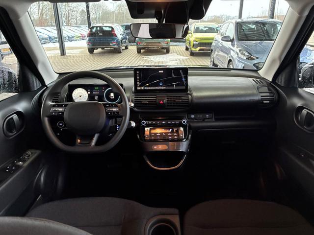 Hyundai Inster E-Motion 42kWh / 5-Sitzer ACC R&uuml;ckfahrkamera Navi Klimaautomatik Alu 15" 