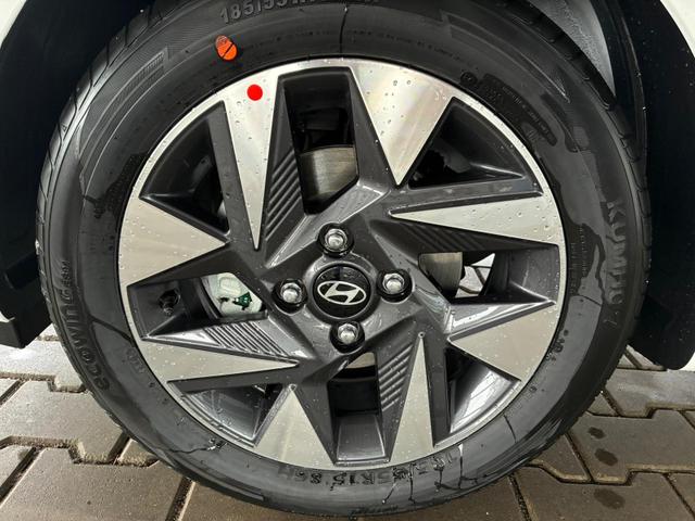 Hyundai i10 Advance 1.2 GDI Automatik / R&uuml;ckfahrkamera Sitz + Lenkradheizung Navi Alu 15" 