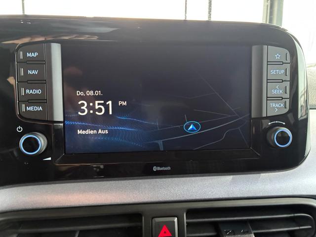 Hyundai i10 Advance 1.2 GDI Automatik / R&uuml;ckfahrkamera Sitz + Lenkradheizung Navi Alu 15" 