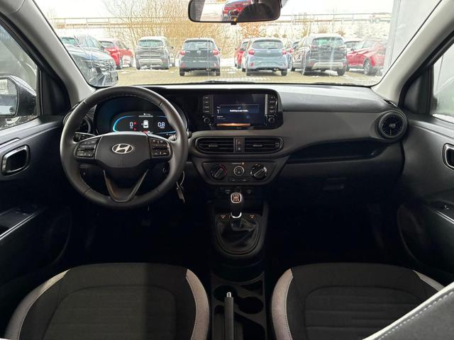 Hyundai i10 Advance 1.2 GDI / R&uuml;ckfahrkamera Sitz + Lenkradheizung Navi Alu 15" 