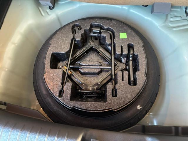 Hyundai i10 1.0 Comfort Automatik 4-Sitzer / R&uuml;ckfahrkamera Tempomat Navi uvm. 