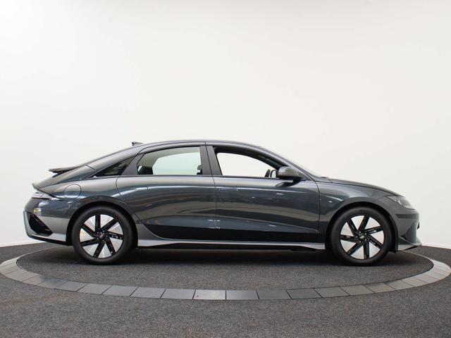 Hyundai IONIQ 6 77,4 kWh RWD / ACC LED Elekt. Heckklappe 2-Zonen Klimaaut. Alu 18" 