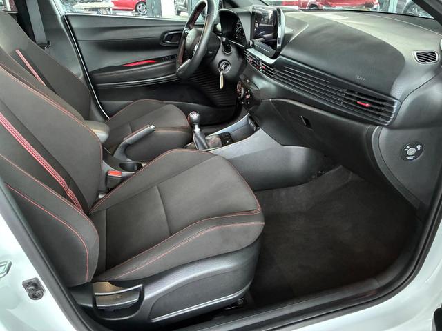 Hyundai i20 1.2 N-Line / LED Tempomat Navi R&uuml;ckfahrkamera Alu 17" 