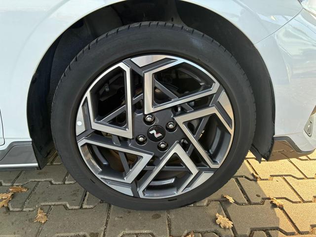 Hyundai i20 1.2 MPI N-Line / LED Tempomat Navi R&uuml;ckfahrkamera Alu 17" 