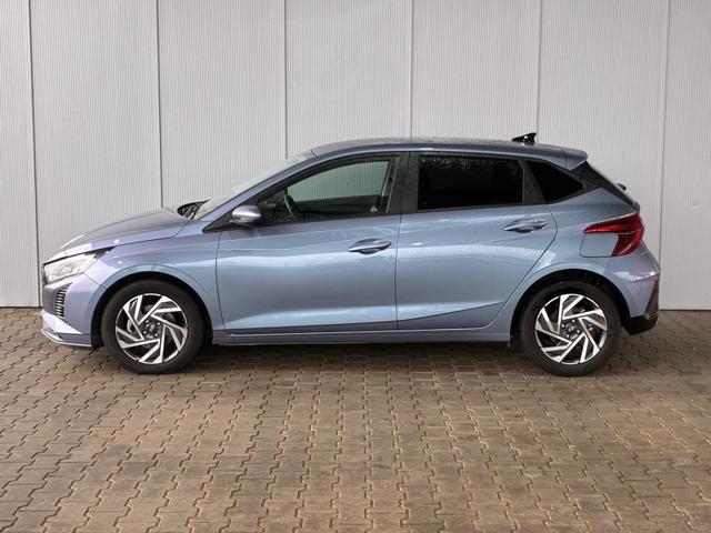 Hyundai i20 - Comfort 1.0 T-GDI / LED Tempomat Navi Rückfahrkamera Alu 16