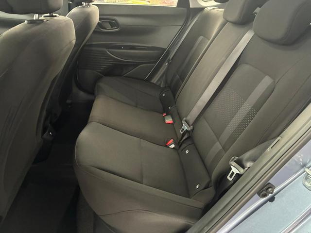 Hyundai i20 Comfort 1.0 T-GDI / LED Tempomat Navi R&uuml;ckfahrkamera Alu 16" 