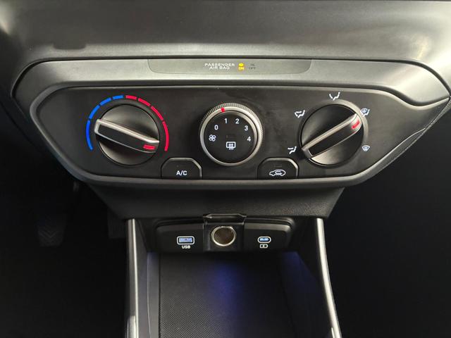 Hyundai i20 Comfort 1.0 T-GDI / LED Tempomat Navi R&uuml;ckfahrkamera Alu 16" 