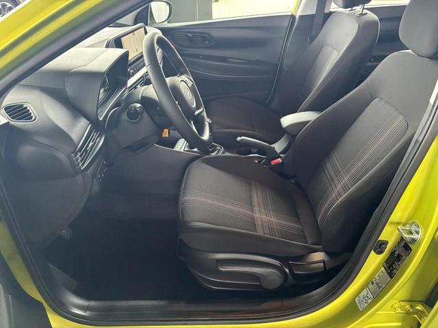 Hyundai i20 Comfort+ 1.2 GDI 79 PS 5MT Winterpaket / PDC m.Kamera Navi ALU 16 Temp. 