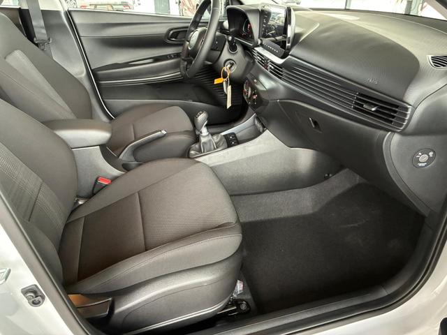 Hyundai i20 Comfort+ 1.0 T-GDI 6MT / Navi PDC m. Kamera ALU 16 