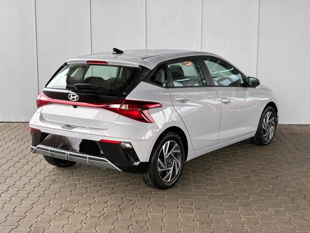 Hyundai i20 Comfort+ 1.0 T-GDI 6MT / Navi PDC m. Kamera ALU 16 