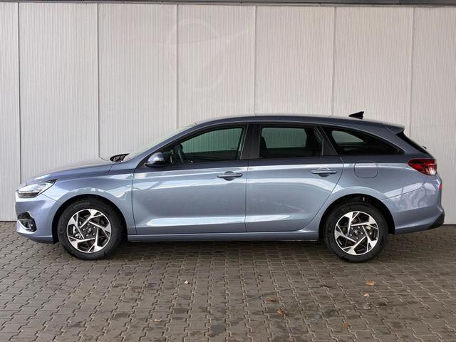 Hyundai i30 Kombi Comfort 1.5 T-GDI mHEV 140 PS 6MT / Navi LED PDC V&H.m.Kamera ALU16 
