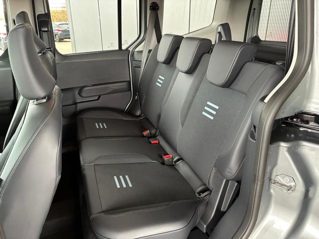 Ford Tourneo Courier 1.0 Ecoboost 125 PS MT Active / Navi PDC V.&H. m.Kamera Winterpaket Privacy Alu 17" 