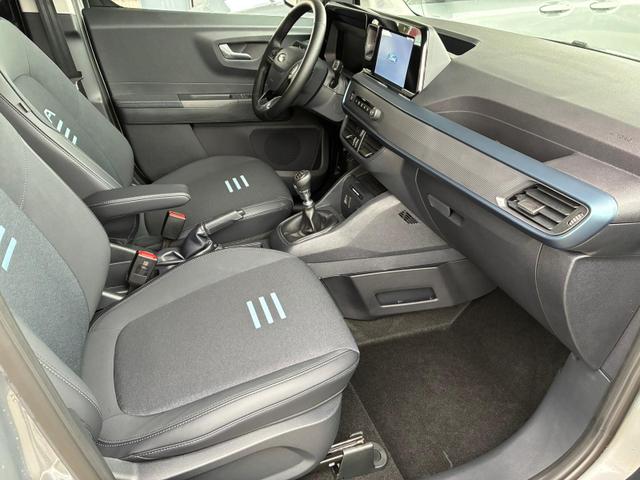 Ford Tourneo Courier 1.0 Ecoboost 125 PS MT Active / Navi PDC V.&H. m.Kamera Winterpaket Privacy Alu 17" 