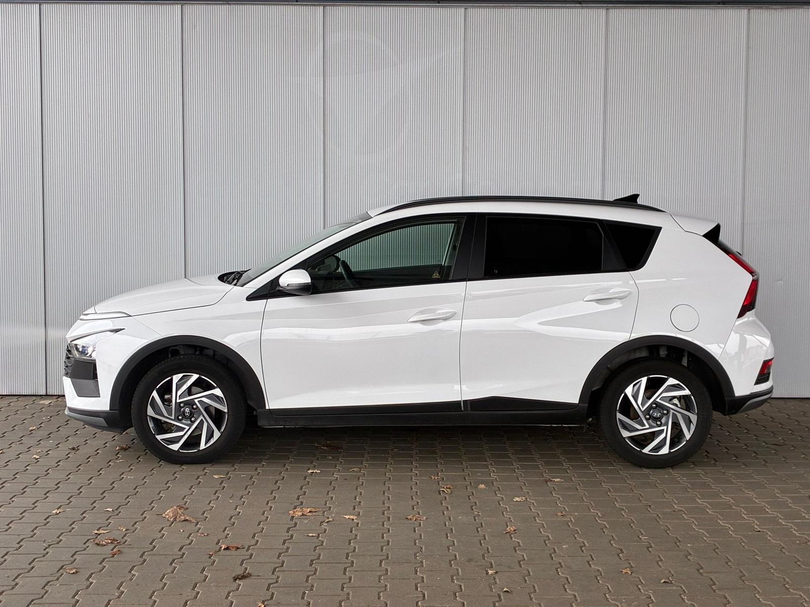 Hyundai BAYON Comfort 1.2 GDI 79 PS 5MT / LED Tempomat Navi R&uuml;ckfahrkamera Alu 16" 