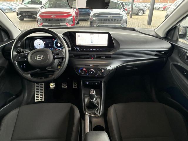 Hyundai BAYON Comfort 1.2 GDI 79 PS 5MT / LED Tempomat Navi R&uuml;ckfahrkamera Alu 16" 
