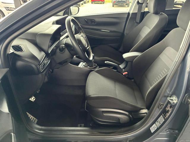 Hyundai BAYON Comfort 1.2 GDI 79 PS 5MT / LED Tempomat Navi R&uuml;ckfahrkamera Alu 16" 