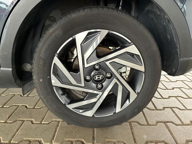 Hyundai BAYON Comfort 1.2 GDI 79 PS 5MT / LED Tempomat Navi R&uuml;ckfahrkamera Alu 16" 