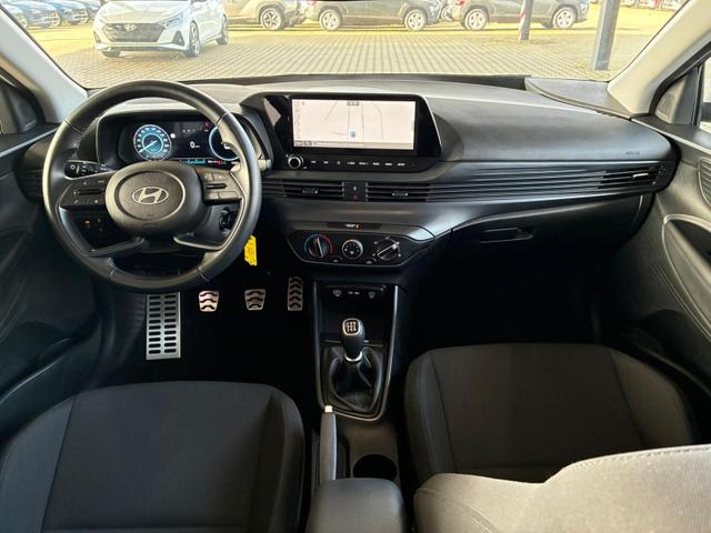 Hyundai BAYON Comfort 1.2 GDI 79 PS 5MT / LED Tempomat Navi R&uuml;ckfahrkamera Alu 16" 