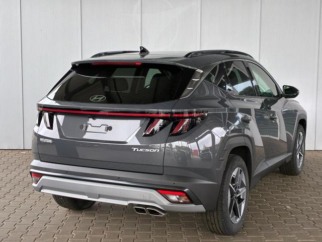 Hyundai TUCSON E-Motion 1.6 T-GDI 2WD 48V DCT / Panoramadach ACC Sitz + Lenkradheizung LED Navi PDC V&H Kamera Alu 18" 