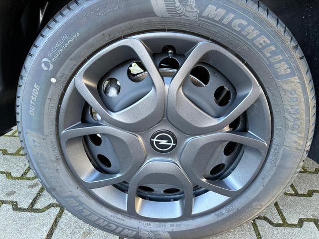 Vivaro Kombi XL 2.0 Diesel Automatik 177 PS / 9-Sitzer AHK LED NAVI 