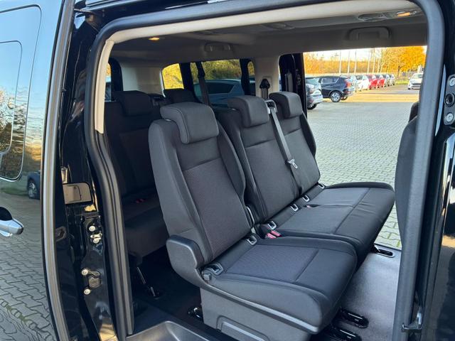 Opel Vivaro Kombi XL 2.0 Diesel Automatik 177 PS / 9-Sitzer AHK LED NAVI 