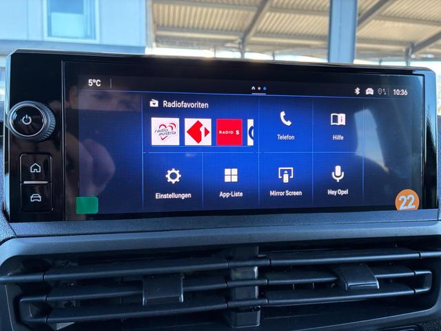 Opel Vivaro Kombi XL 2.0 Diesel Automatik 177 PS / 9-Sitzer AHK LED NAVI 