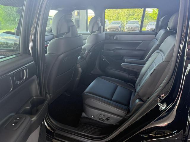 SANTA FE Calligraphy 1.6 T-GDI PHEV 4WD 6-Sitzer / Head-Up ACC 360&deg; Kam. 4x Shz Sitzbel&uuml;ftung Soundsystem Alu 20" 