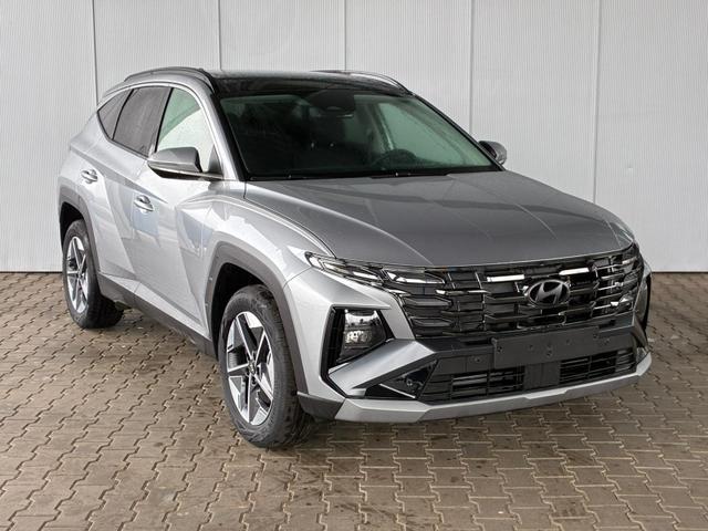 Hyundai TUCSON E-Motion 1.6 T-GDi 2WD HEV / Panoramadach ACC LED Sitz + Lenkradheizung Navi PDC V&H Kamera Alu 18" 