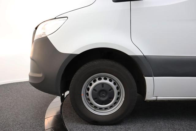 Mercedes-Benz 317 CDI Sprinter Standard HA 9G-TRONIC PRO L2H2 