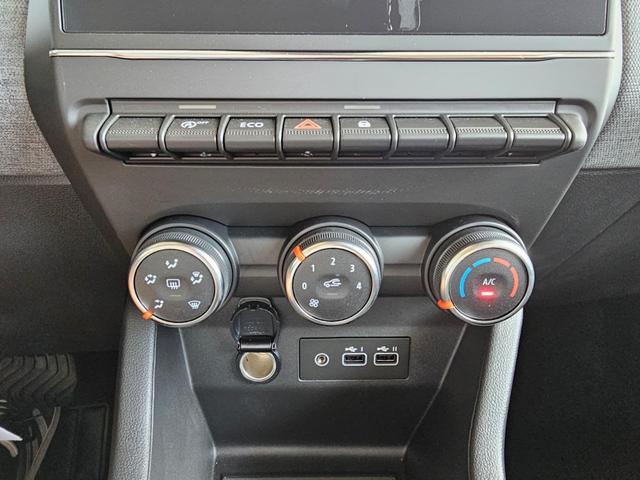 Renault Clio Evolution TCE90 Automatik / LED Carplay Tempomat Alu 16" 
