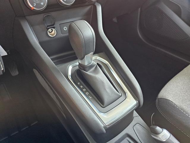 Renault Clio Evolution TCE90 Automatik / LED Carplay Tempomat Alu 16" 