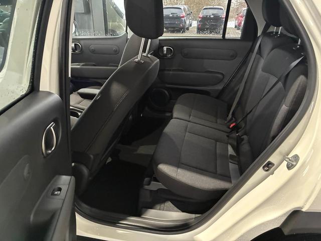 Hyundai Inster Evolve Sky 49kWh / Schiebedach PDC V&H + Kamera Keyless Entry LED ACC Alu 17" 