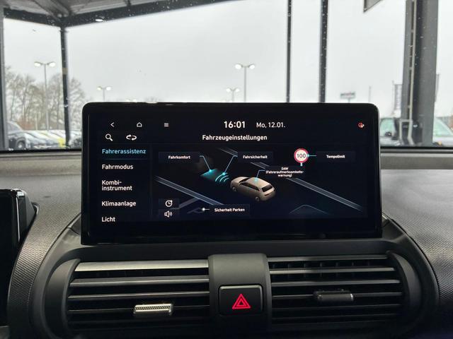 Hyundai Inster Evolve Sky 49kWh / Schiebedach PDC V&H + Kamera Keyless Entry LED ACC Alu 17" 