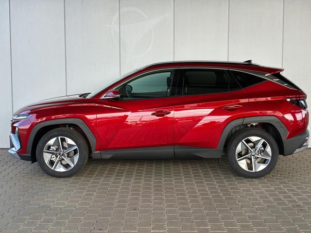 Hyundai TUCSON E-Motion 1.6 T-GDI 2WD 48V DCT / Panoramadach ACC Sitz + Lenkradheizung LED Navi PDC V&H Kamera Alu 18" 