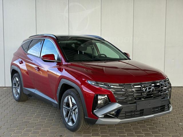 Hyundai TUCSON E-Motion 1.6 T-GDI 2WD 48V DCT / Panoramadach ACC Sitz + Lenkradheizung LED Navi PDC V&H Kamera Alu 18" 