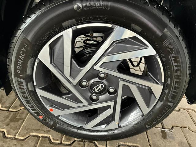 Hyundai i20 Comfort+ 1.0 T-GDI 6MT / Navi PDC m. Kamera Alu 16" 
