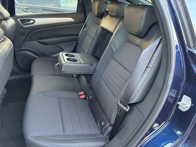 Renault Techno Full Hybrid e-tech 145 / Soundsystem NAVI Teilleder ACC PDC vo.+hi. R&uuml;ckfahrkamera KEYLESS LED 