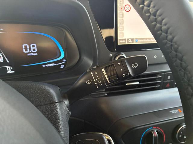 Hyundai BAYON Wave 1.0 T-GDI / Sitz & Lenkradheizung Navi R&uuml;ckfahrkamera Tempomat Alu 16" 