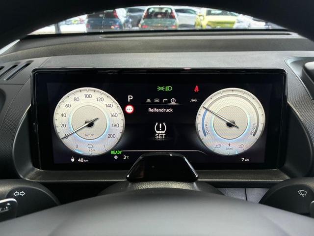 Hyundai Inster E-Motion 42kWh / 5-Sitzer ACC R&uuml;ckfahrkamera Navi Klimaautomatik Alu 15" 