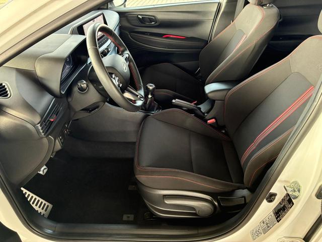 Hyundai i20 1.2 MPI N-Line / LED Tempomat Navi R&uuml;ckfahrkamera Alu 17" 