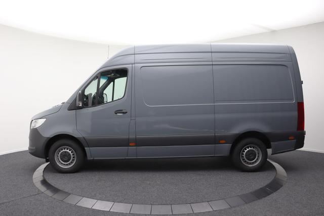 Mercedes-Benz 317 CDI Sprinter Standard HA 9G-TRONIC PRO L2H2 