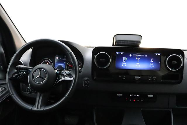 Mercedes-Benz 317 CDI Sprinter Standard HA 9G-TRONIC PRO L2H2 