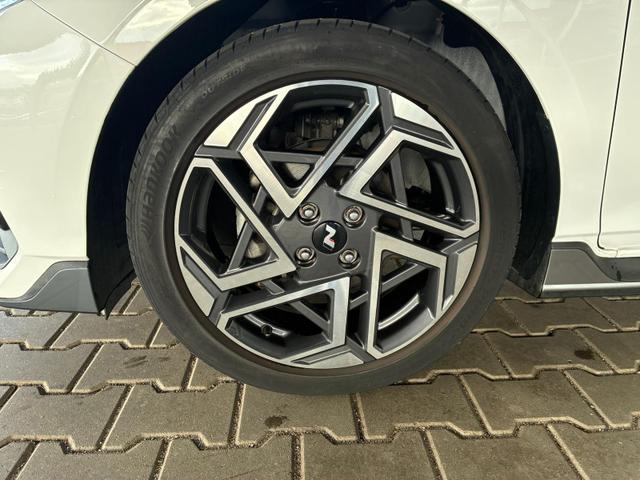 Hyundai i20 1.2 MPI N-Line / LED Tempomat Navi R&uuml;ckfahrkamera Alu 17" 