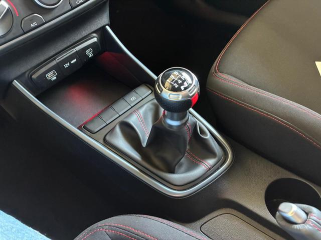 Hyundai i20 1.2 MPI N-Line / LED Tempomat Navi R&uuml;ckfahrkamera Alu 17" 